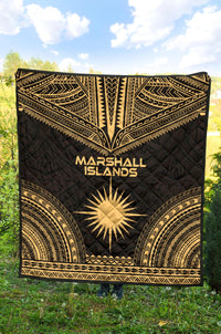 Marshall Islands Premium Quilt - Marshall Islands Flag Polynesian Chief Gold Version - Polynesian Pride