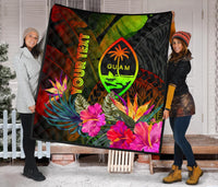 Guam Polynesian Personalised Premium Quilt - Hibiscus and Banana Leaves - Polynesian Pride