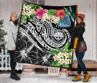 FSM Polynesian Premium Quilt - Summer Plumeria (Black) - Polynesian Pride