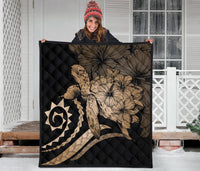 Hawaii Turtle Hibiscus Polynesian Vintage Premium Quilt - Gold - Polynesian Pride