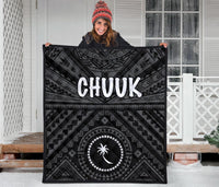 Chuuk Premium Quilt - Chuuk Seal With Polynesian Tattoo Style ( Black) - Polynesian Pride