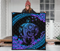 Hawaii Turtle Polynesian Hibiscus Premium Quilt - Boot Style - Polynesian Pride
