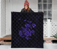 Hawaii Turtle Hibicus Map Premium Quilt - Purple - Polynesian Pride