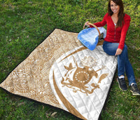 Cook Islands Coat Of Arms Polynesian Premium Quilt - Circle Style - 03 - Polynesian Pride