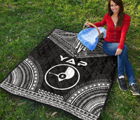 Yap Premium Quilt - Yap Flag Polynesian Chief Black Version - Polynesian Pride