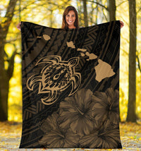 Hawaii Sea Turtle Is Swimming Toward Premium Blanket Gold - Polynesian Pride