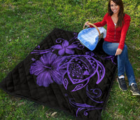 Hawaii Turtle Hibiscus Premium Quilt Purple - Polynesian Pride