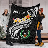 Pohnpei Premium Blanket - Pohnpei Seal Polynesian Patterns Plumeria (Black) - Polynesian Pride