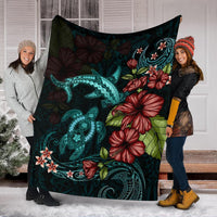 Polynesian Premium Blanket Turtle And Shark - Hibiscus Turquoise - Polynesian Pride