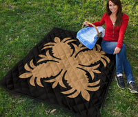 Hawaiian Premium Quilt Royal Pattern - Black And Gold - A2 Style - AH J2 - Polynesian Pride
