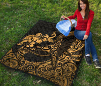 Polynesian Hawaii Premium Quilt - Polynesian Golden Humpback Whale - Polynesian Pride