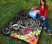 American Samoa Polynesian Premium Quilt - Turtle Plumeria (Black) - Polynesian Pride