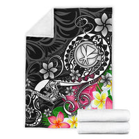 Hawaii Polynesian Premium Blanket - Turtle Plumeria (Black) - Polynesian Pride