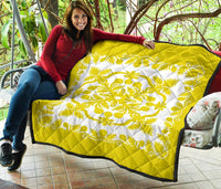 Hawaiian Premium Quilt Royal Pattern - Yellow And White - Polynesian Pride