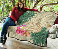 Hawaii Kanaka Maoli Polynesian Flowers Turtle Premium Quilt - Polynesian Pride