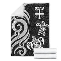 Fiji Polynesian Premium Blanket - White Tentacle Turtle - Polynesian Pride