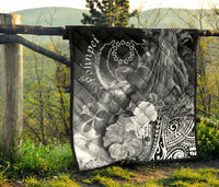 Pohnpei Premium Quilt - Humpback Whale with Tropical Flowers (White) - Polynesian Pride