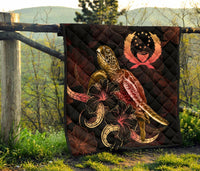 Pohnpei Polynesian Premium Quilt - Turtle With Blooming Hibiscus Gold - Polynesian Pride