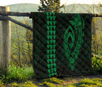 Hawaii Kakau Makau Fish Hook Polynesian Premium Quilt - Green - Polynesian Pride
