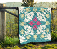 Hawaiian Leaves Tropical Pattern Premium Quilt - Pastel And White - Argu Style - AH - Polynesian Pride