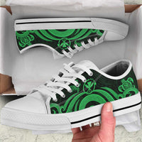 Hawaii Low Top Canvas Shoes - Green Tentacle Turtle - Polynesian Pride