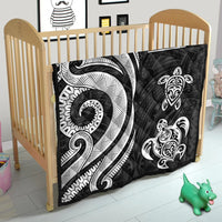 Tokelau Premium Quilt - White Tentacle Turtle - Polynesian Pride