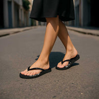Aloha Hawaii Kalo Pikake Lei Flip Flops Chest Tattoo Black Hawaiian Pattern LT14 - Polynesian Pride