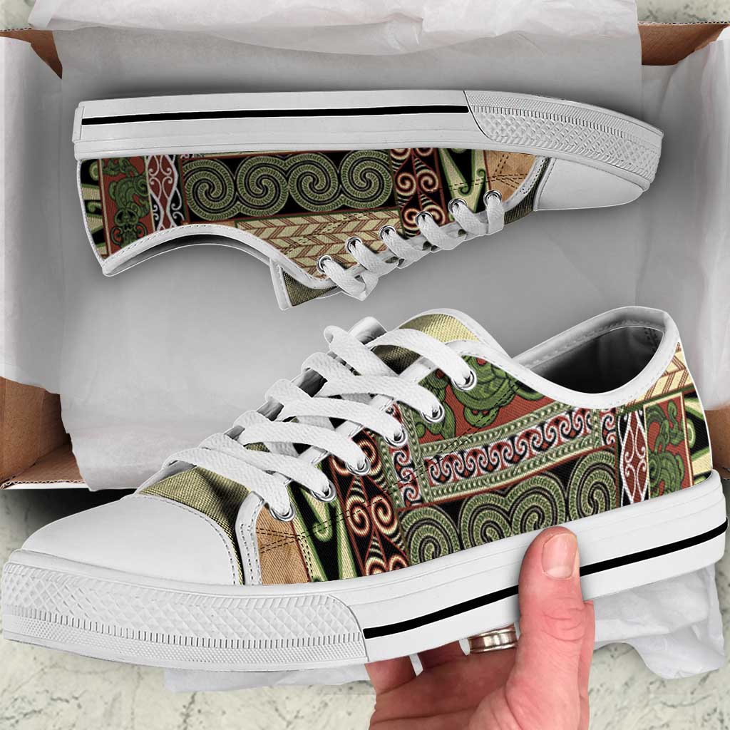 Beige Aotearoa Kowhaiwhai Pattern Low Top Shoes NZ Maori Quilt Style - Polynesian Pride