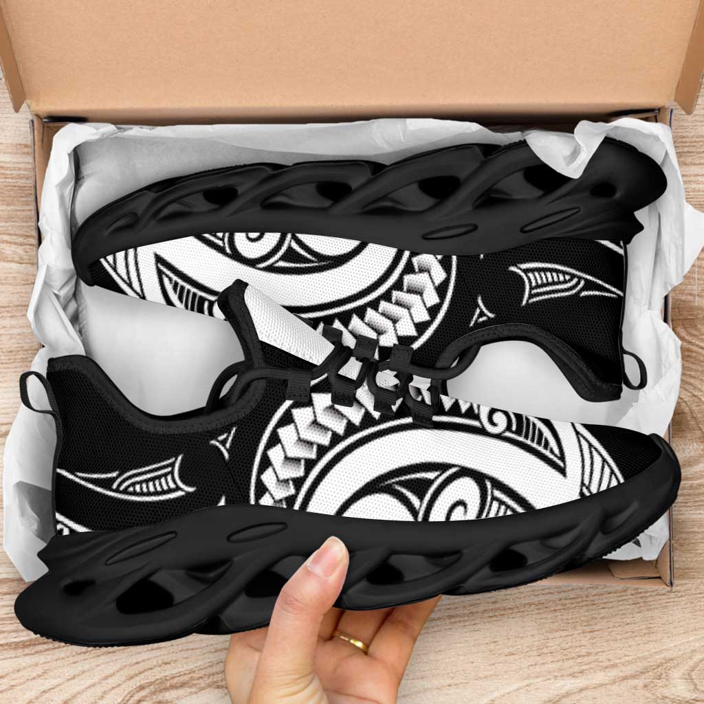 Black White New Zealand Puhoro Ta Moko Clunky Sneakers