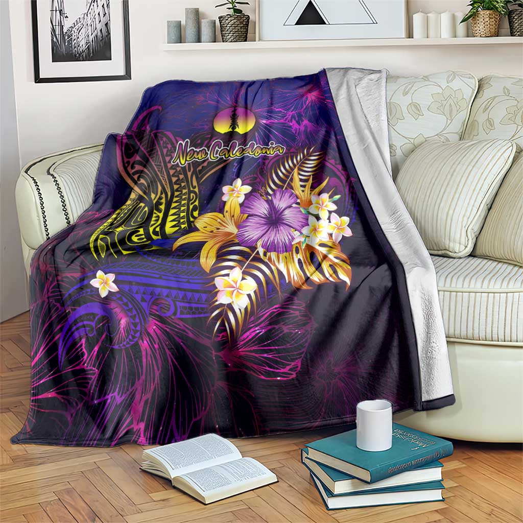 New Caledonia Blanket Whale Hibiscus Polynesian