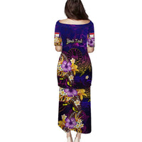 Tahiti French Polynesia Puletasi Whale Hibiscus Polynesian