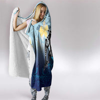 Mother And Baby Dolphins Hooded Blanket Hawaii Hibiscus