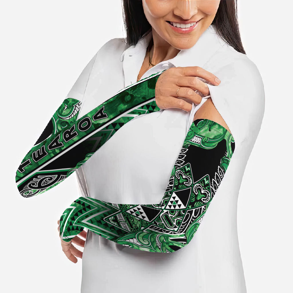 Aotearoa Ngati Maniapoto Arm Sleeves Maori Tribal Green Paua Shell Pattern DT05 - Polynesian Pride