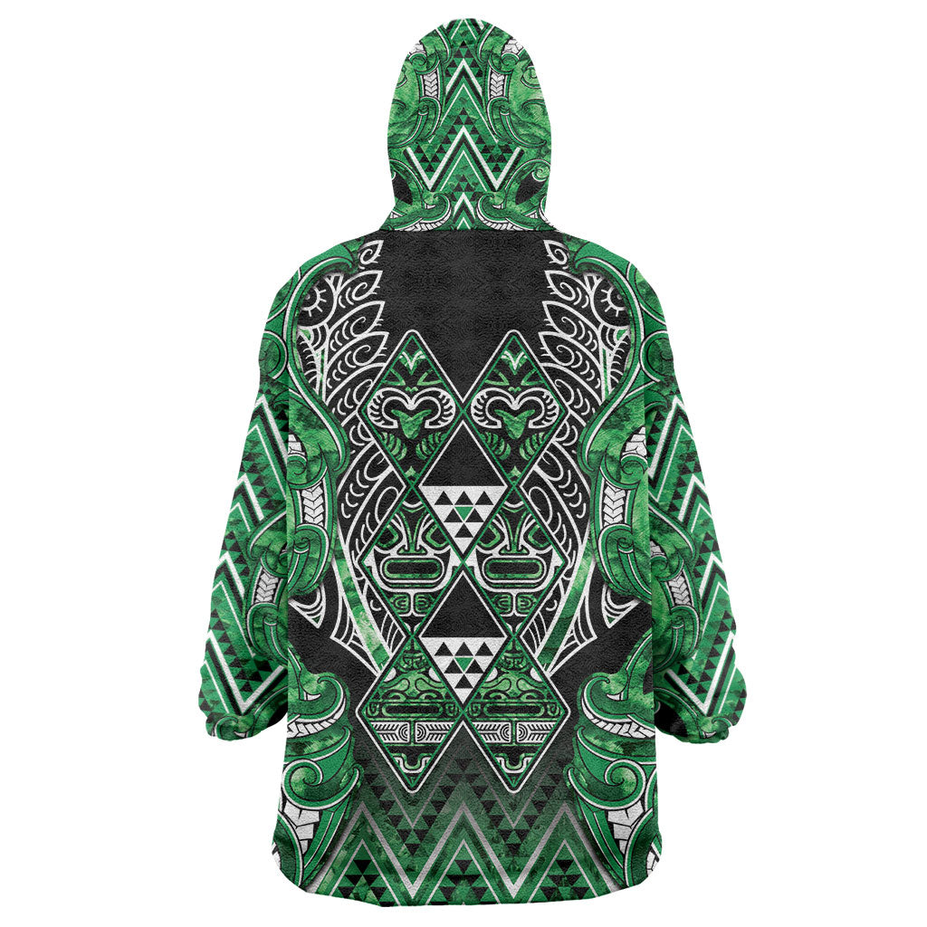 Aotearoa Ngati Maniapoto Wearable Blanket Hoodie Maori Tribal Green Paua Shell Pattern DT05 - Polynesian Pride