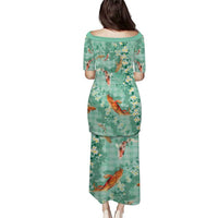 Green Palaka Hawaiian And Japanese Family Matching Puletasi and Hawaiian Shirt Sakura Lei With Koi Fish - Polynesian Pride