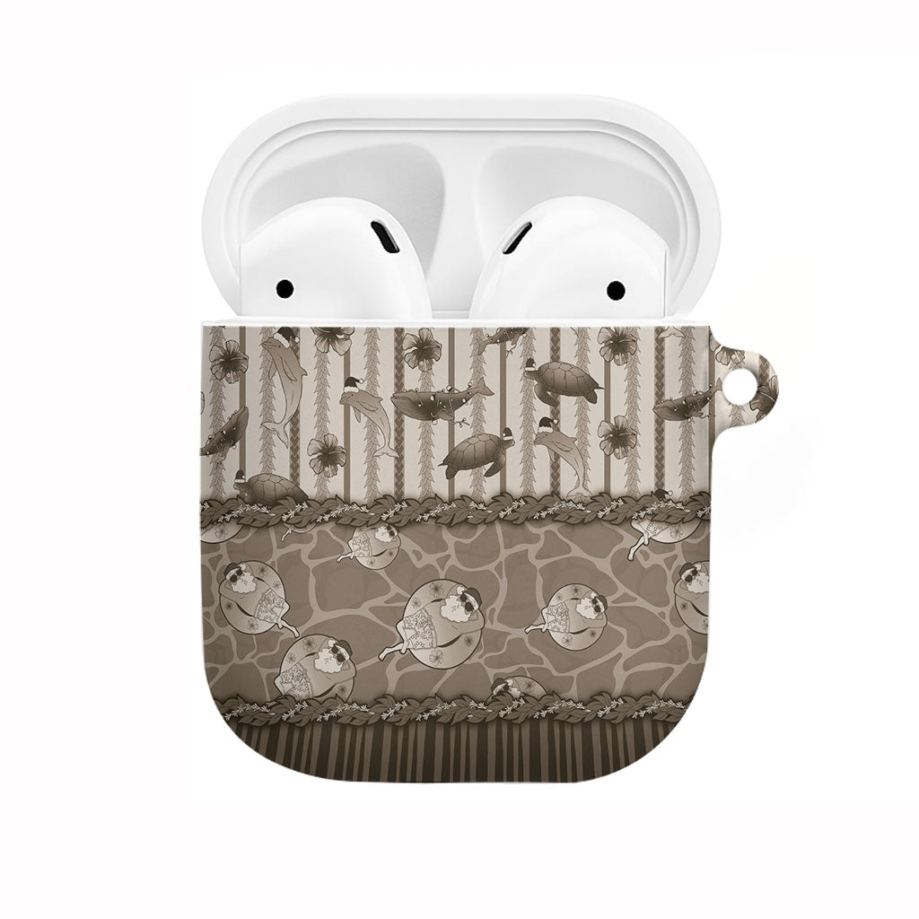 Hawaii Christmas In July AirPods Case Beige Mele Kalikimaka Sea Animals