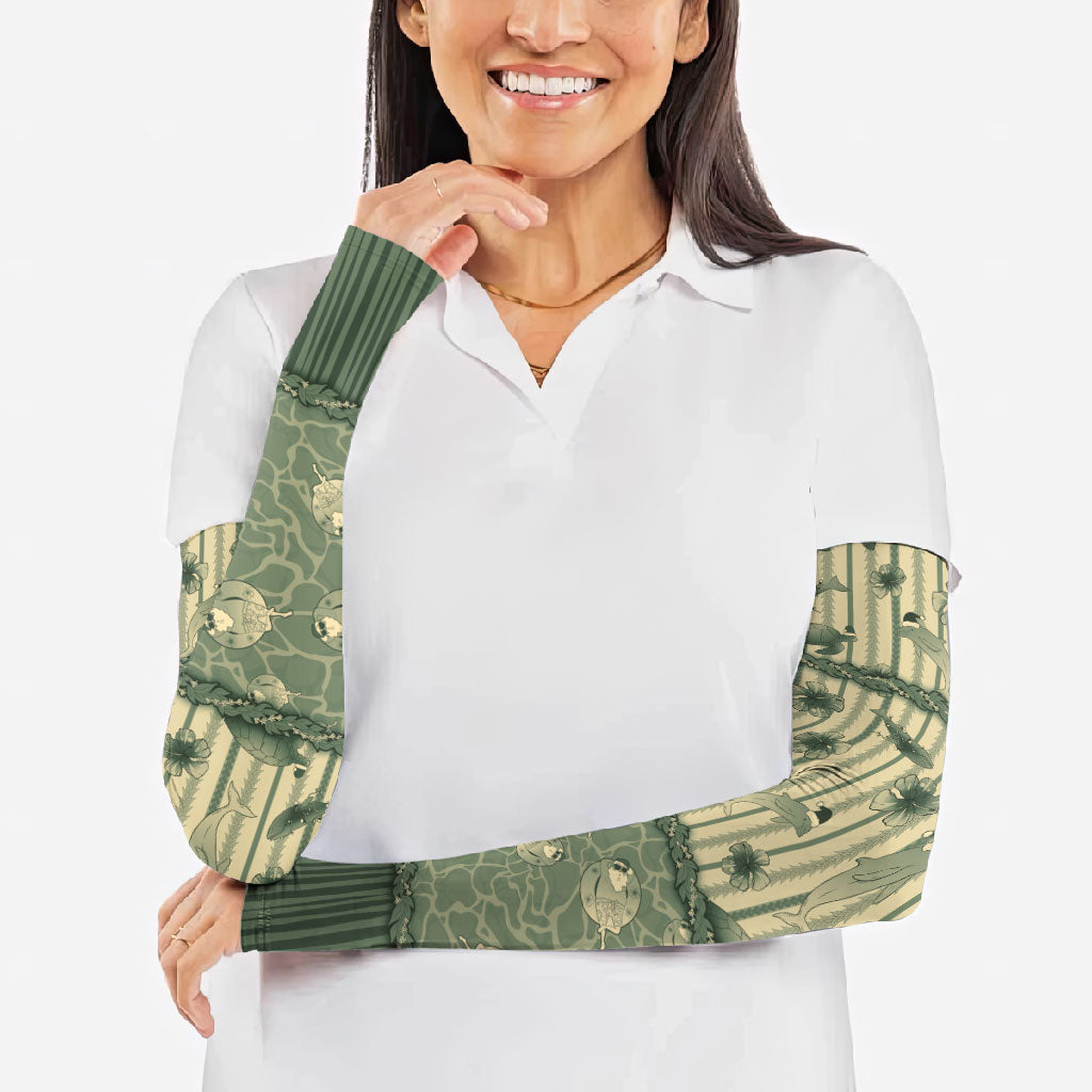 Hawaii Christmas In July Arm Sleeves Olive Green Mele Kalikimaka Sea Animals DT05 - Polynesian Pride