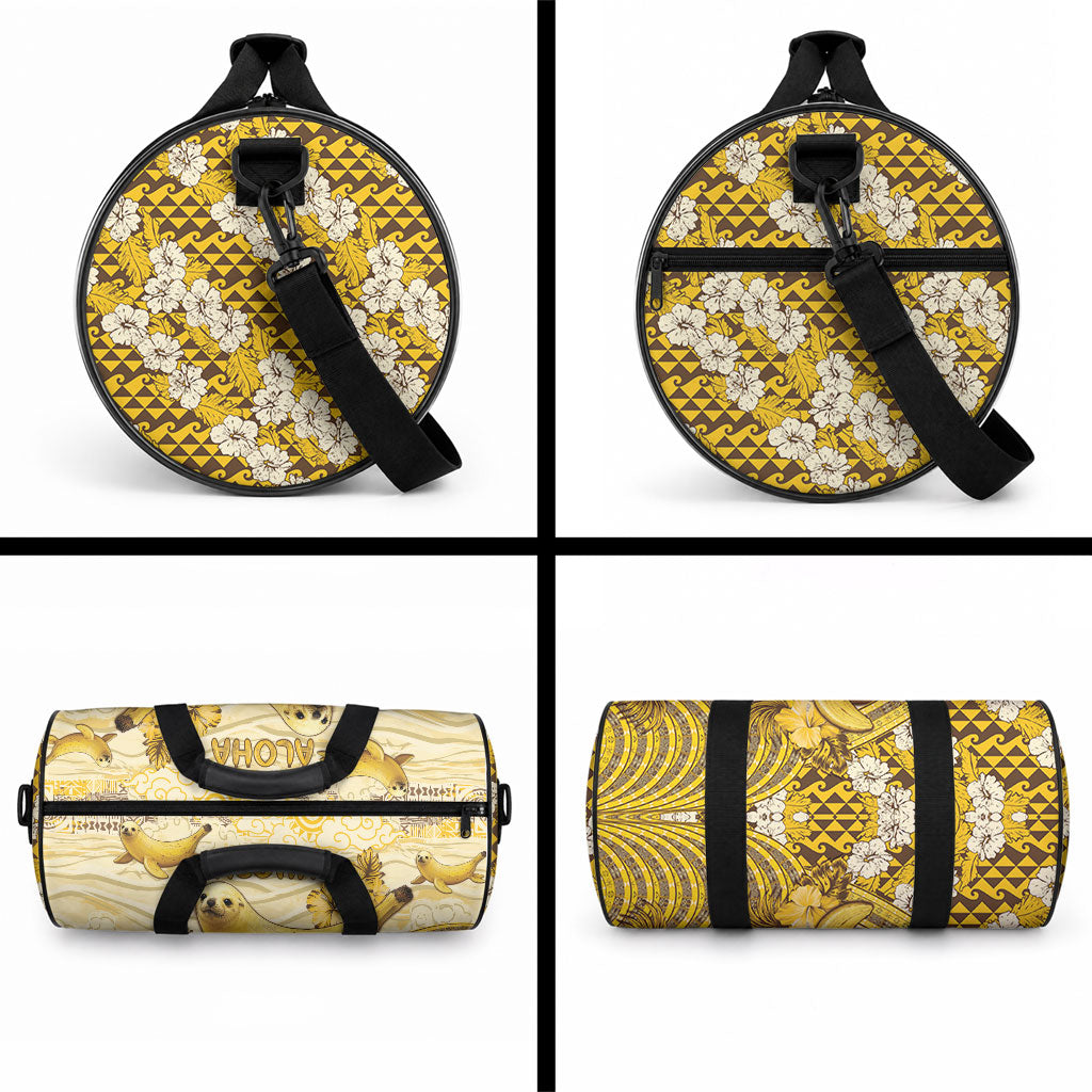 Hawaii Banana Seal Duffle Bag Ilio Holo I Ka Uaua Aloha