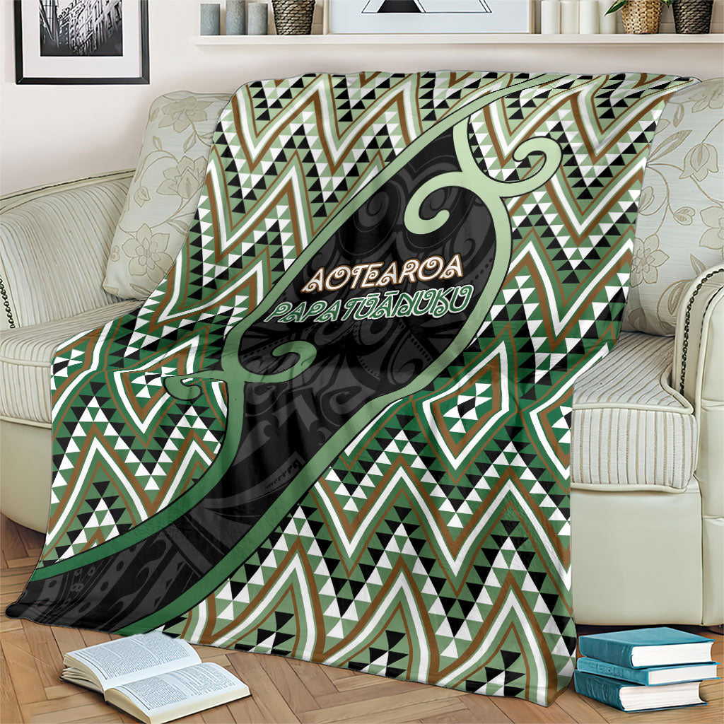 Aotearoa Atua Papatuanuku Blanket Earth Mother Father Koru Patterns