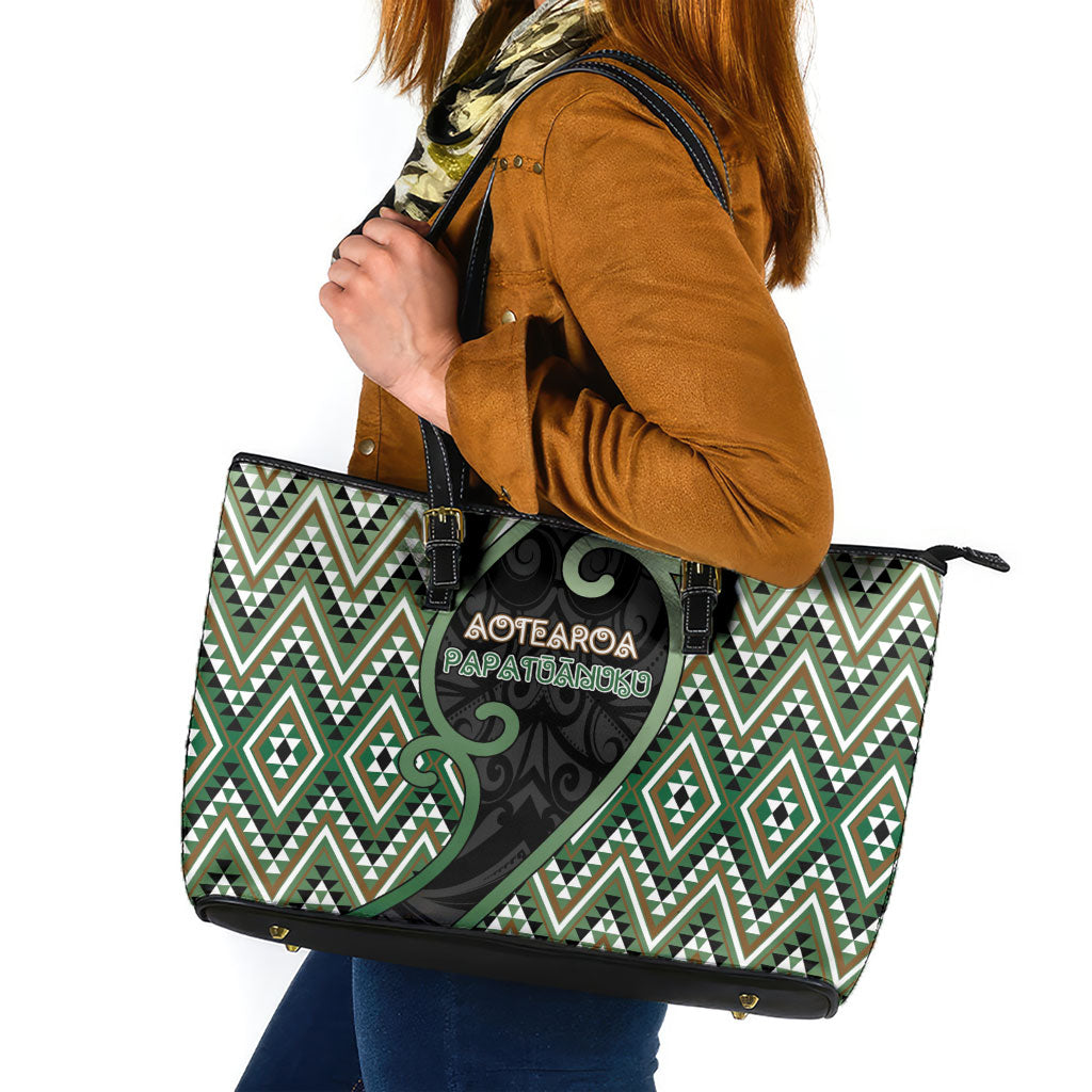Aotearoa Atua Papatuanuku Leather Tote Bag Earth Mother Father Koru Patterns DT05 Green - Polynesian Pride
