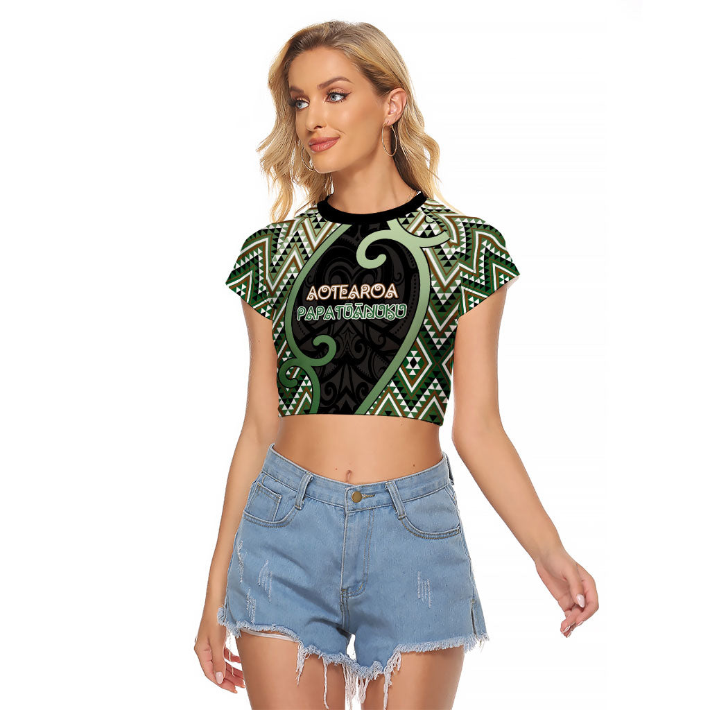 Custom Aotearoa Atua Papatuanuku Raglan Cropped T Shirt Earth Mother Father Koru Patterns DT05 Female Green - Polynesian Pride
