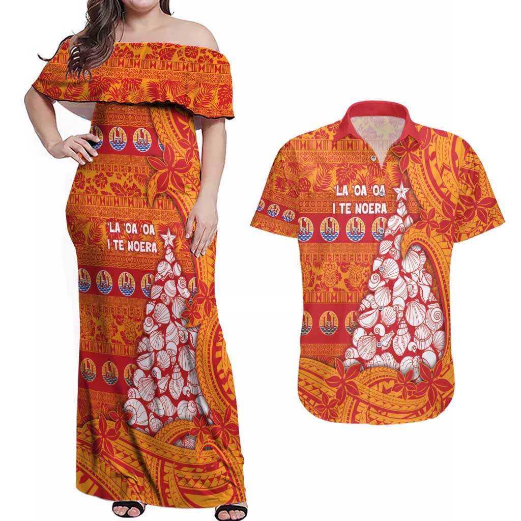 French Polynesia Christmas Couples Matching Off Shoulder Maxi Dress and Hawaiian Shirt Seashell Xmas Tree Tribal Waves - Polynesian Pride