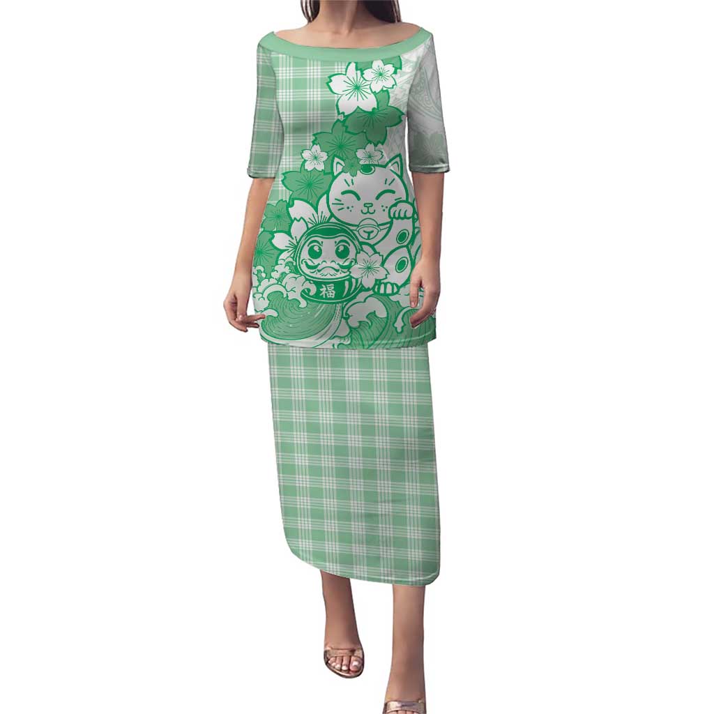 Green Palaka Hawaiian And Japanese Family Matching Puletasi and Hawaiian Shirt Maneki Neko And Sakura Bloom