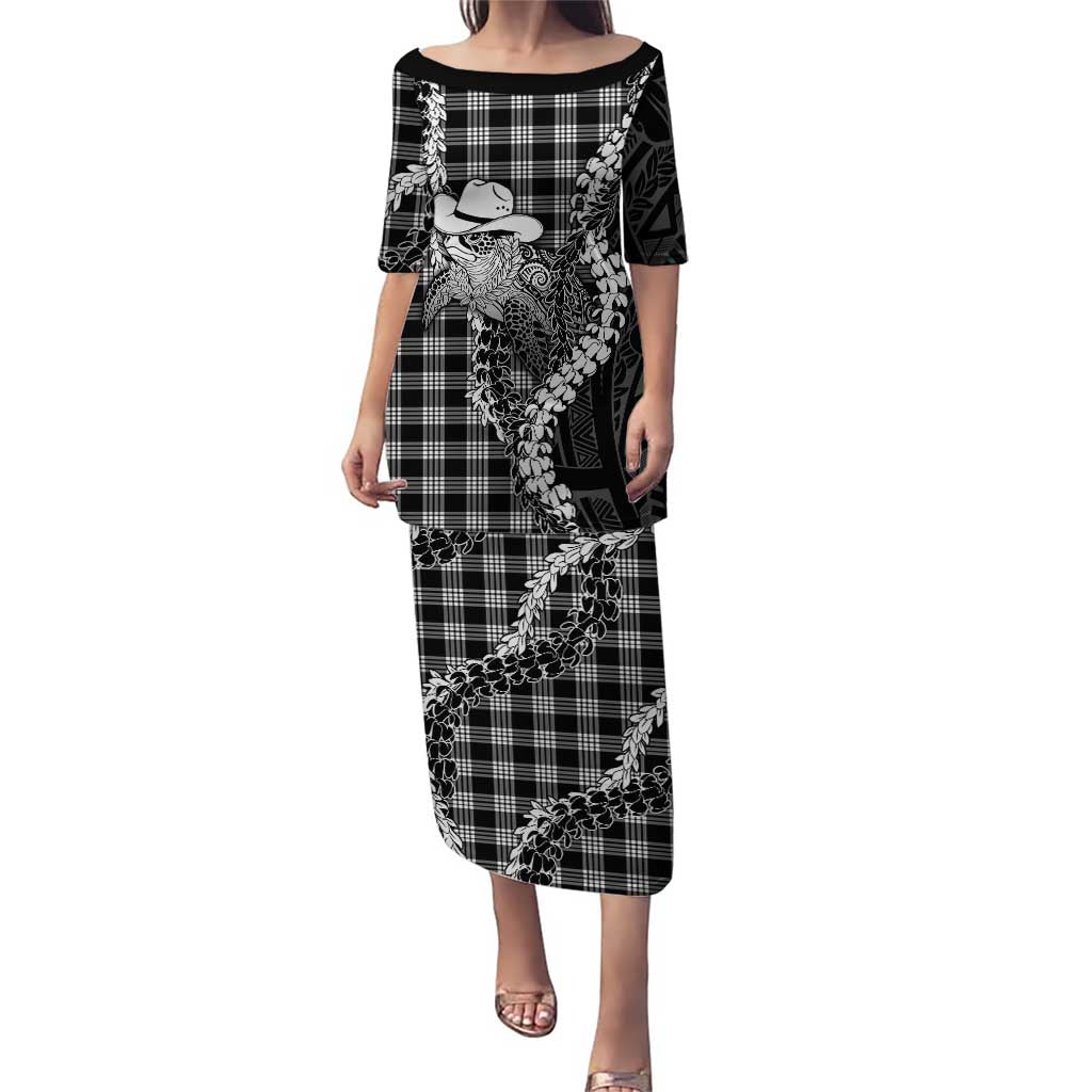 Black Hawaii Palaka Cowboy Turtle Family Matching Puletasi and Hawaiian Shirt Hawaiian Paniolo Puakenikeni Maile Lei