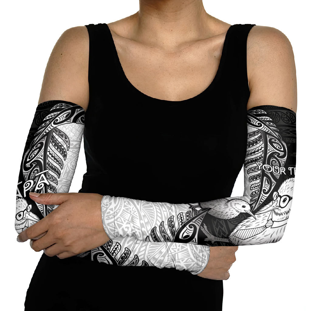 Personalised New Zealand Father's Day Arm Sleeves Papa Kiwi Bird Tribal Pattern DT05 - Polynesian Pride