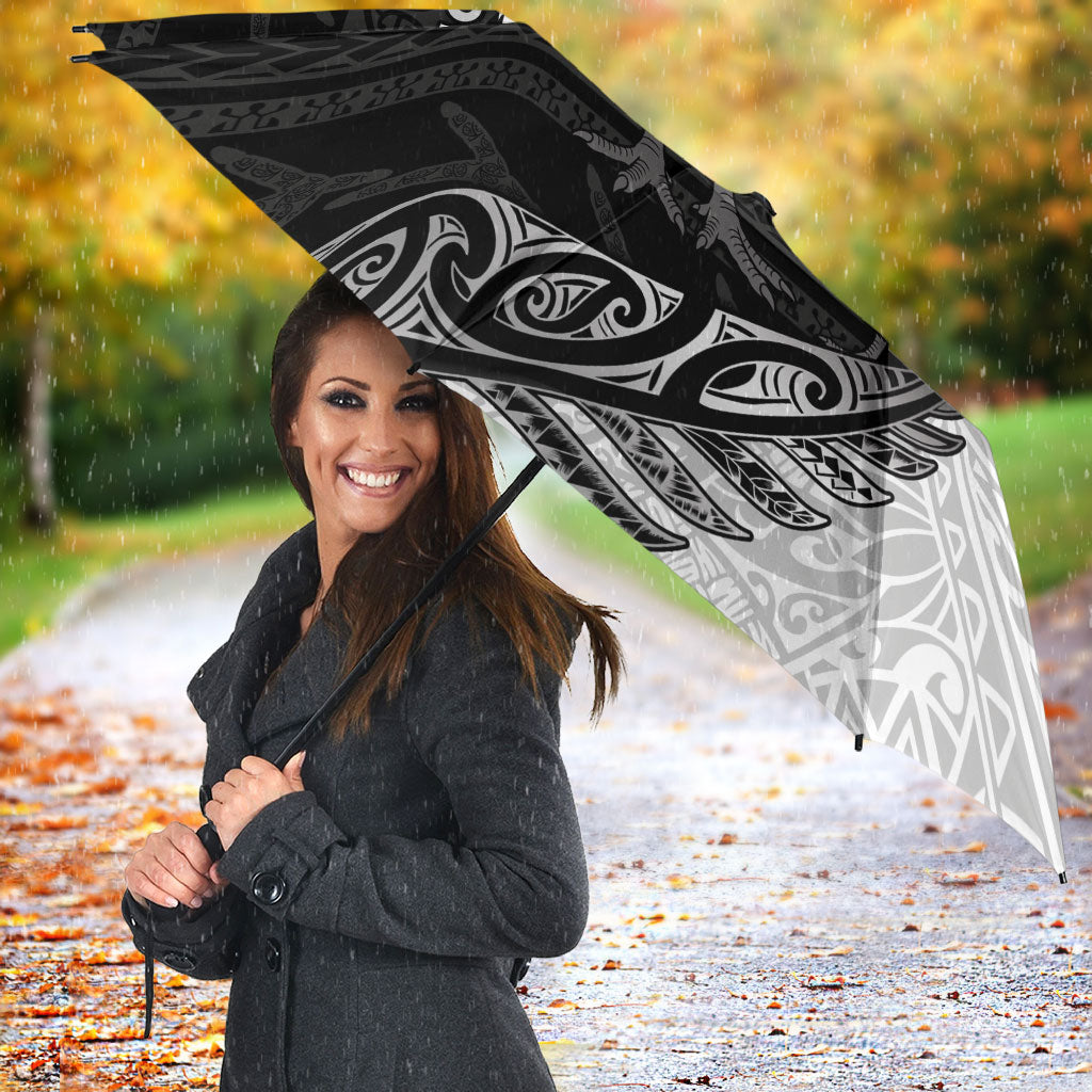 Personalised New Zealand Father's Day Umbrella Papa Kiwi Bird Tribal Pattern DT05 - Polynesian Pride