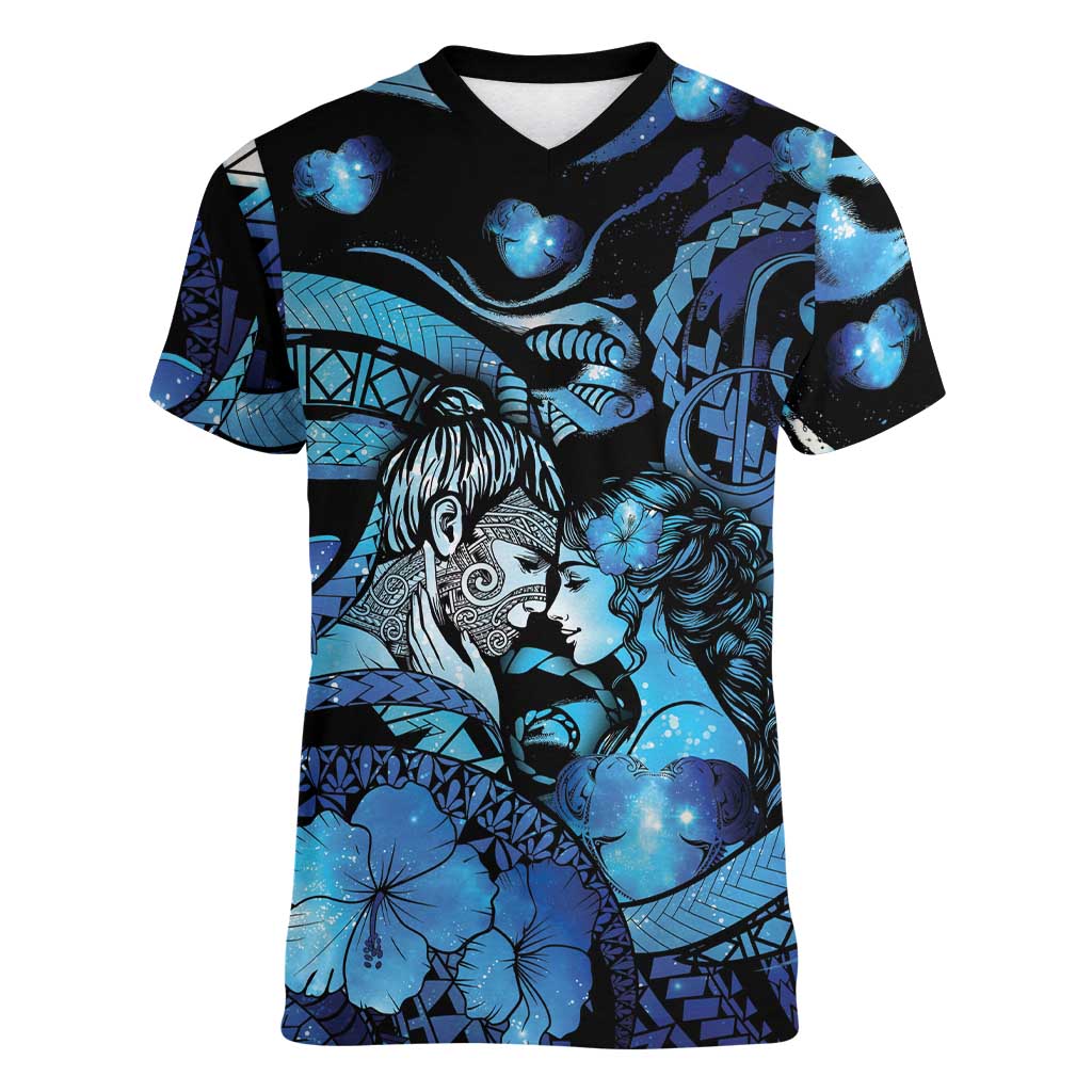 Personalised Maori Romantic Valentine Women V-Neck T-Shirt The Hongi Kiss Blue Galaxy