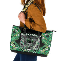 Aotearoa Whakatohea Leather Tote Bag Maori Tribal Green Abalone Paua Shell Pattern DT05 Green - Polynesian Pride