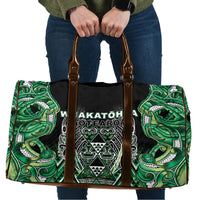 Aotearoa Whakatohea Travel Bag Maori Tribal Green Abalone Paua Shell Pattern DT05 Green - Polynesian Pride
