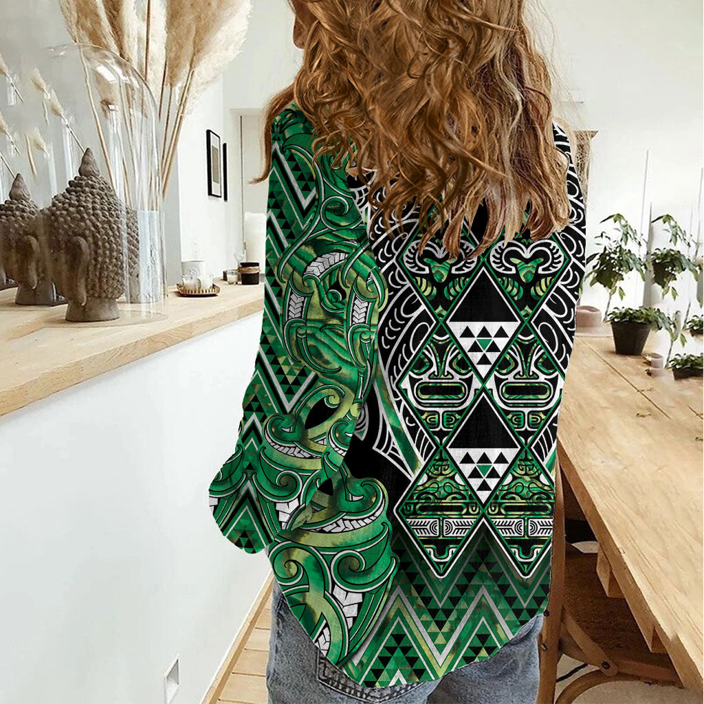 Aotearoa Whakatohea Women Casual Shirt Maori Tribal Green Abalone Paua Shell Pattern DT05 - Polynesian Pride